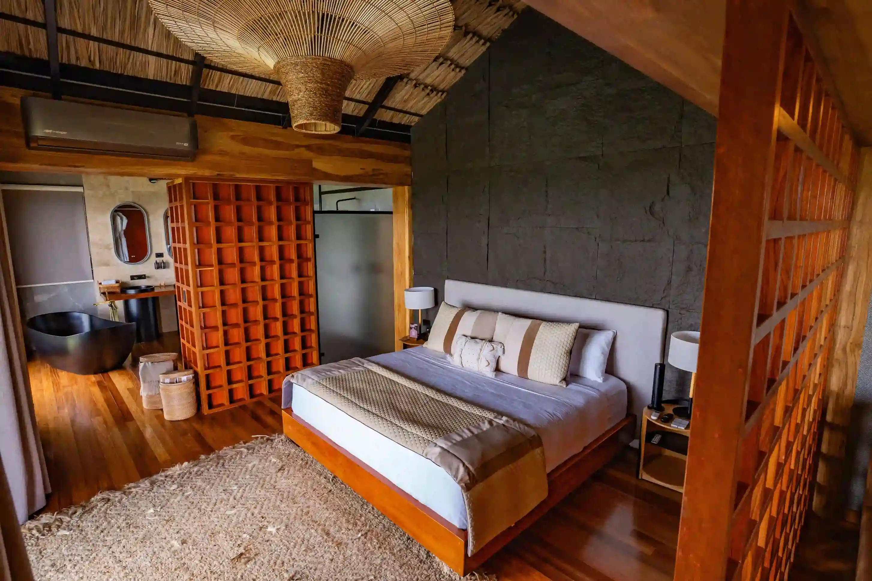Presidential Suite - Image 2